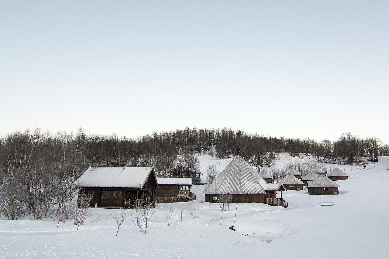Vestvatn - Arctic Cabins Brekke  ภายนอก รูปภาพ